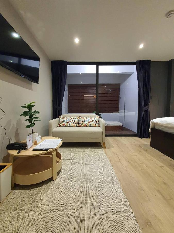 The Nhorm Hotel Ratchada กรุงเทพมหานคร ภายนอก รูปภาพ